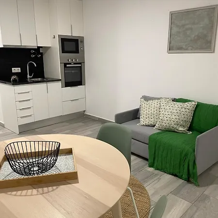 House - Zona Ribeirinha * ポルティマン