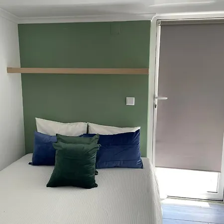 House - Zona Ribeirinha Lägenhet